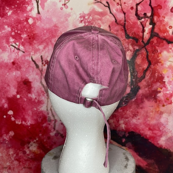 Baseball cap - Picture 3 of 4